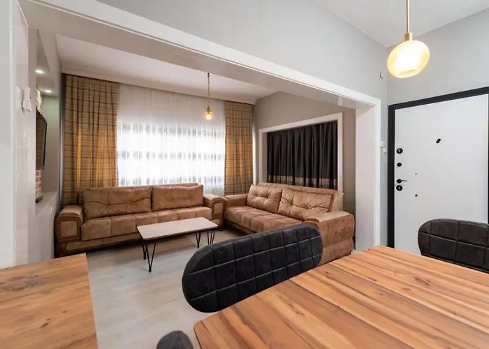 Galley Port Hotel